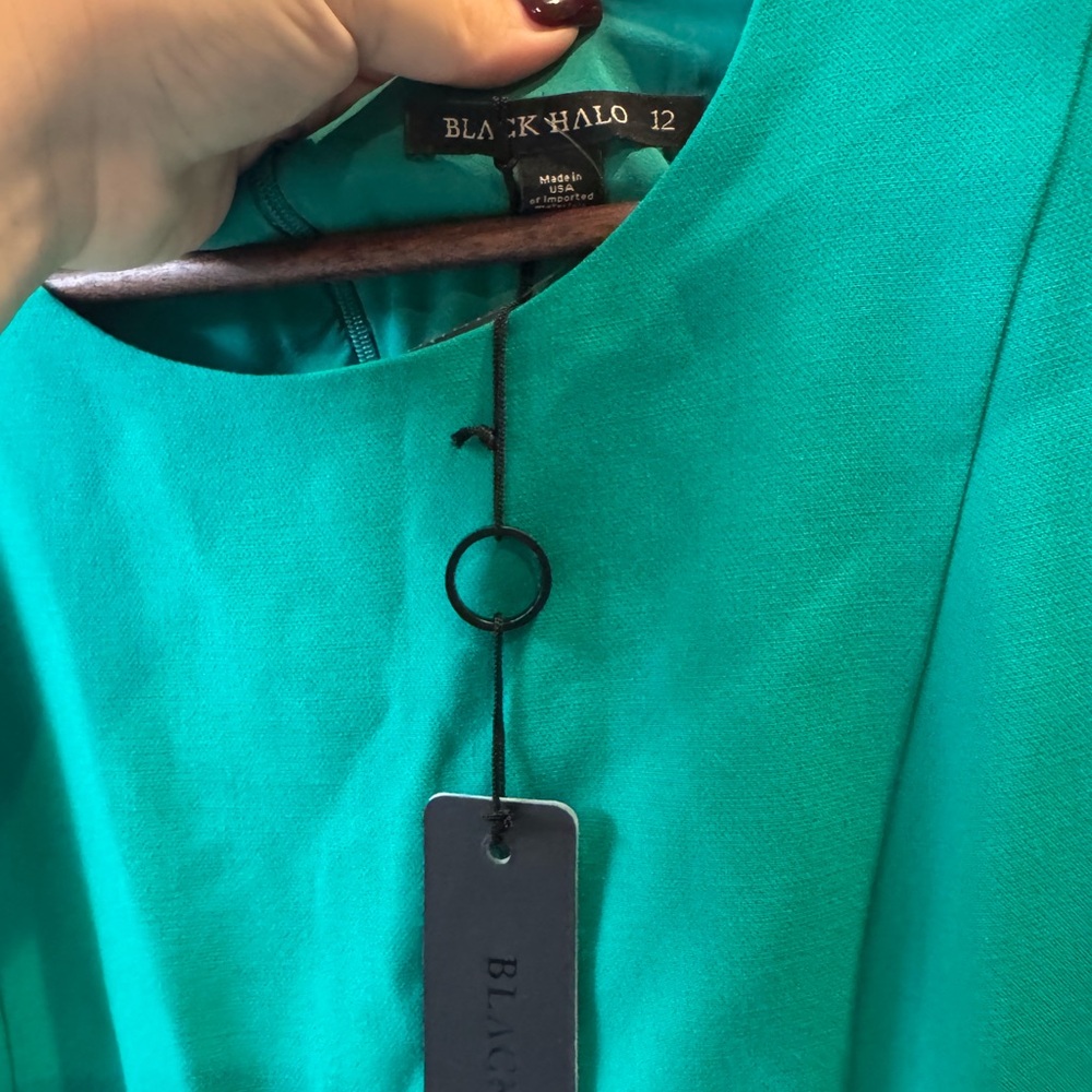 Black Halo Emerald Blouse with Ruffled Sleeves - Picture 3 of 5